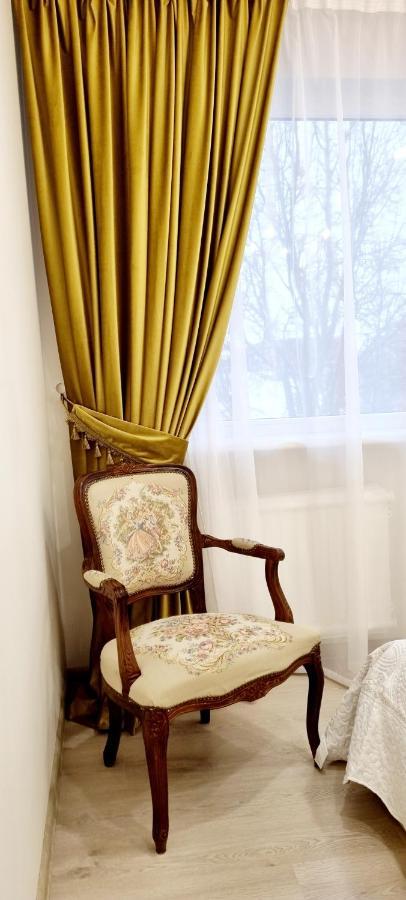 A. G. Central Apartaments Шяуляй Екстер'єр фото