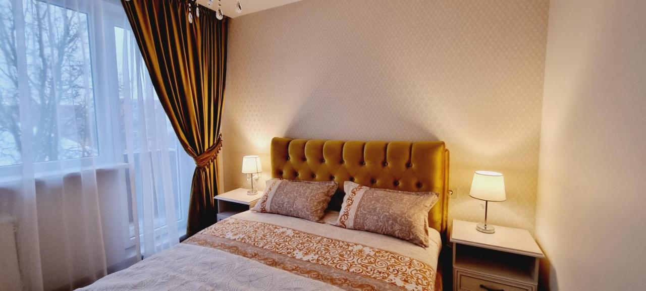 A. G. Central Apartaments Шяуляй Екстер'єр фото