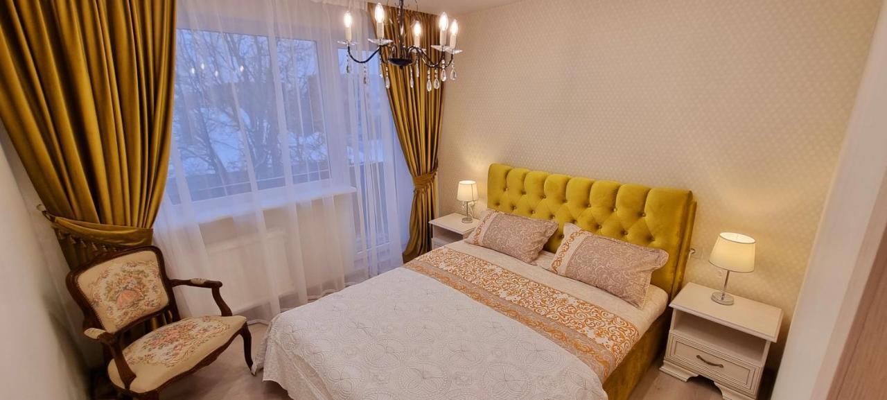 A. G. Central Apartaments Шяуляй Екстер'єр фото