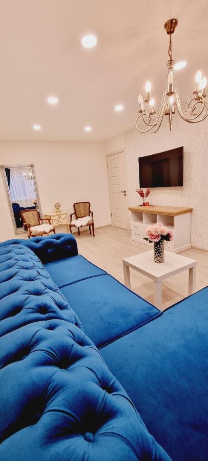 A. G. Central Apartaments Шяуляй Екстер'єр фото
