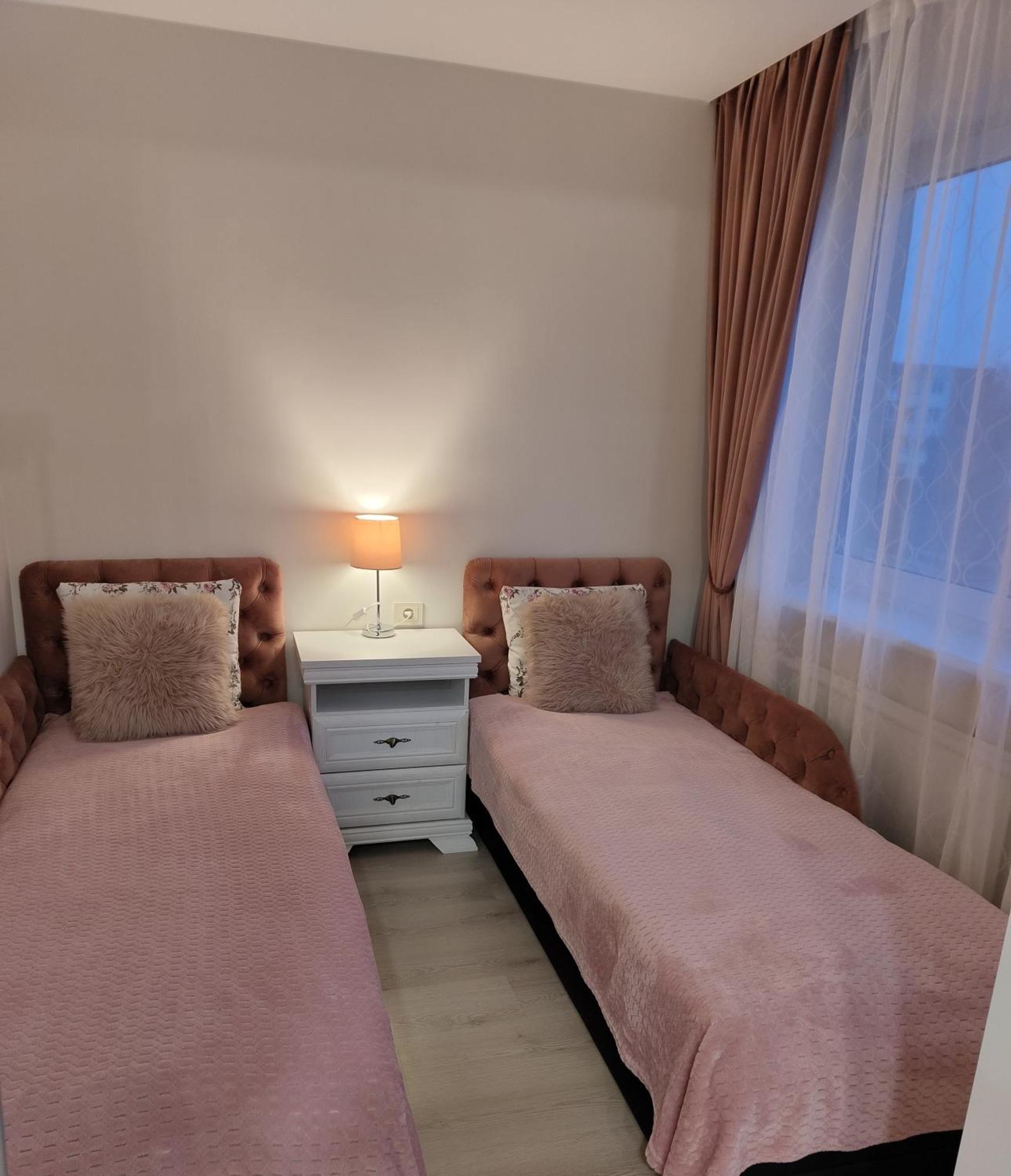 A. G. Central Apartaments Шяуляй Екстер'єр фото