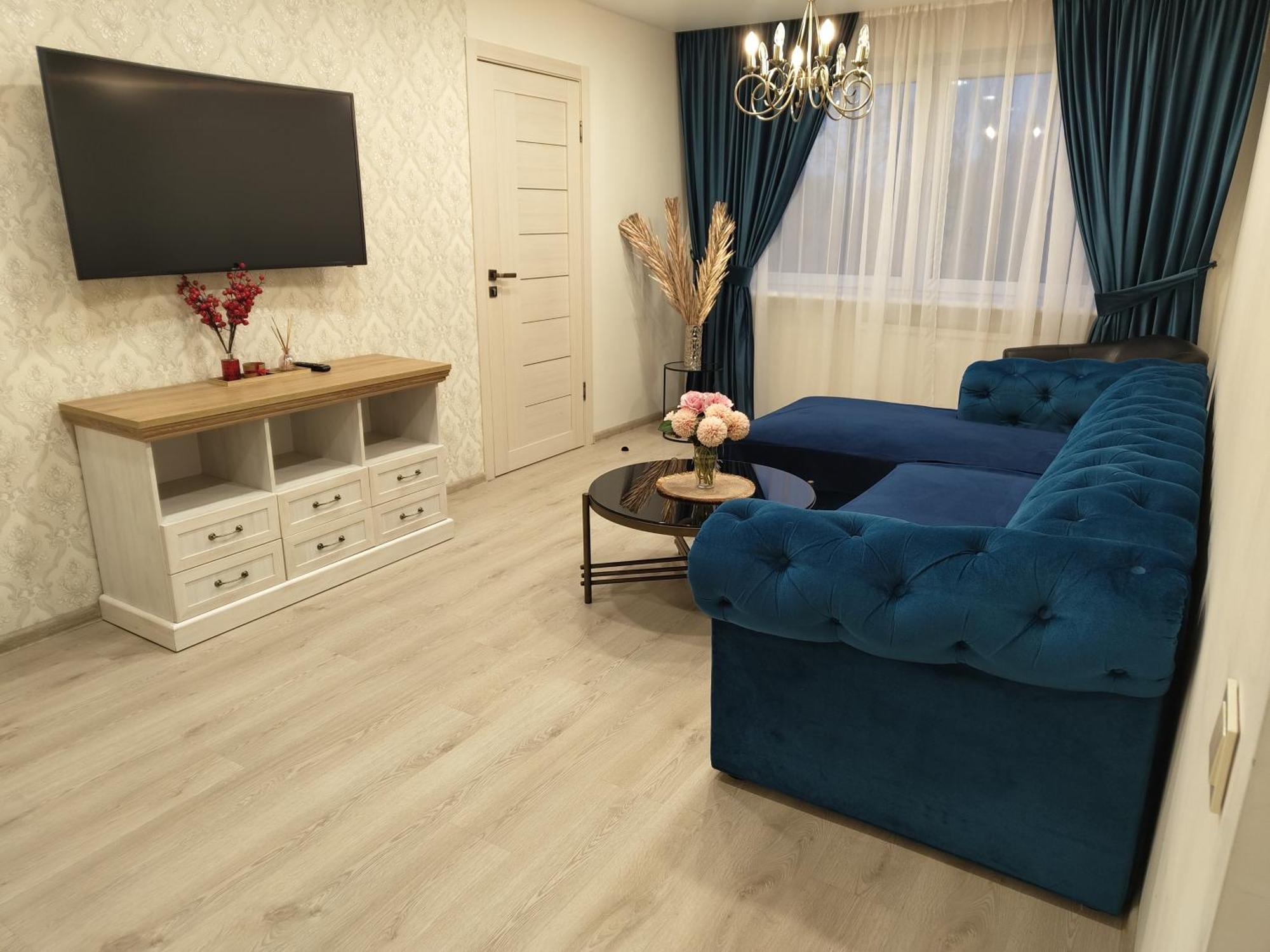 A. G. Central Apartaments Шяуляй Екстер'єр фото